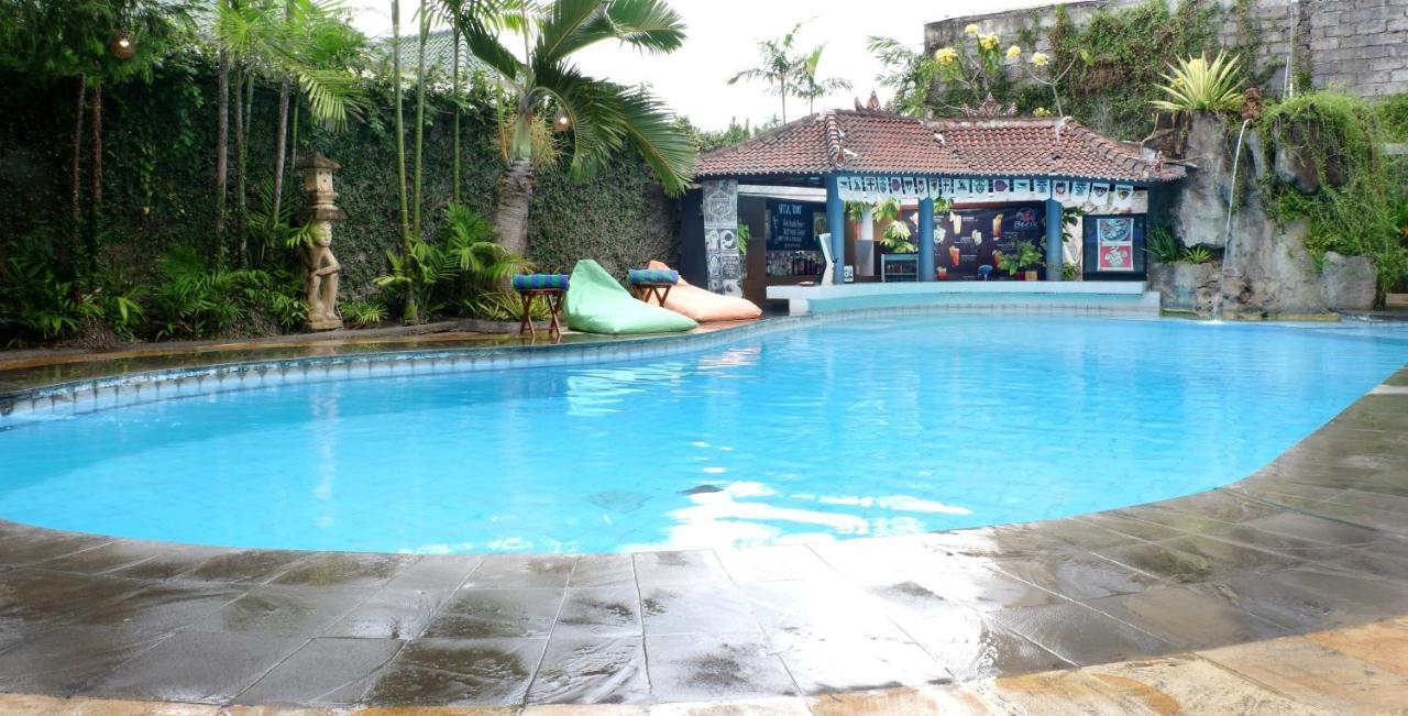 Seminyak Paradiso Hotel Bagian luar foto